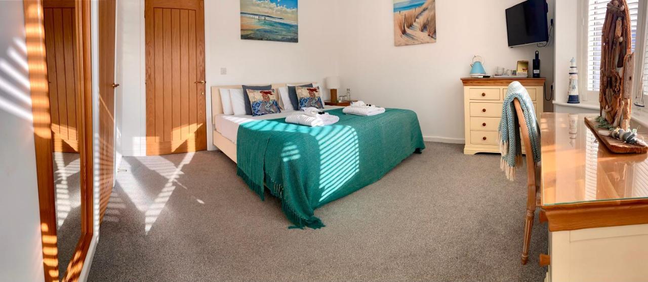 Avon Beach Bed & Breakfast Christchurch  Eksteriør billede