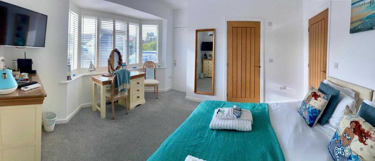 Avon Beach Bed & Breakfast Christchurch  Eksteriør billede
