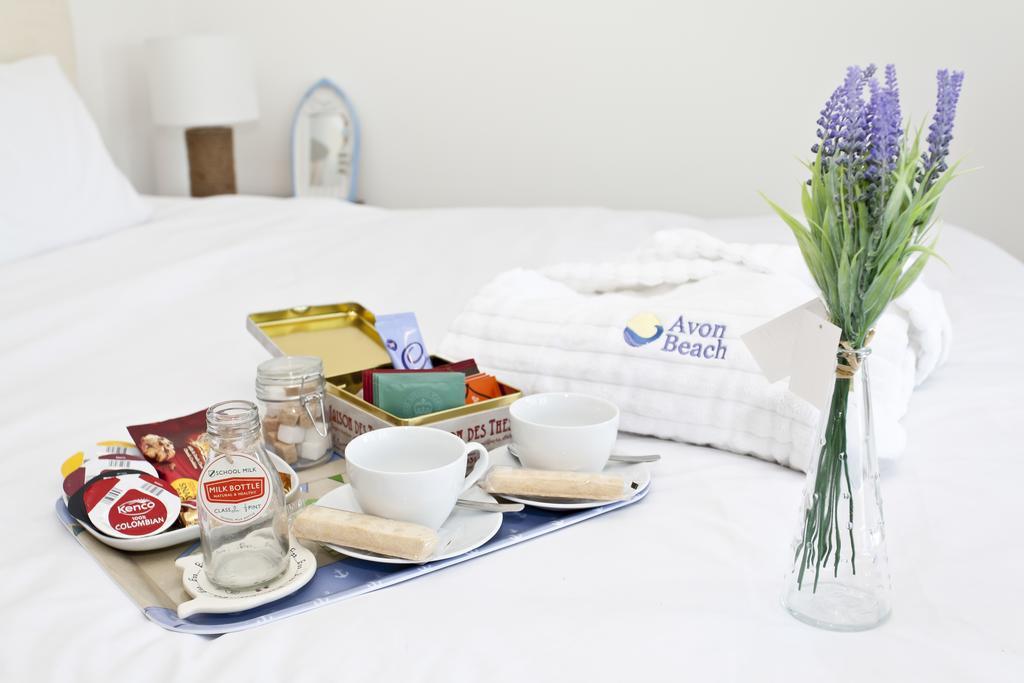 Avon Beach Bed & Breakfast Christchurch  Eksteriør billede